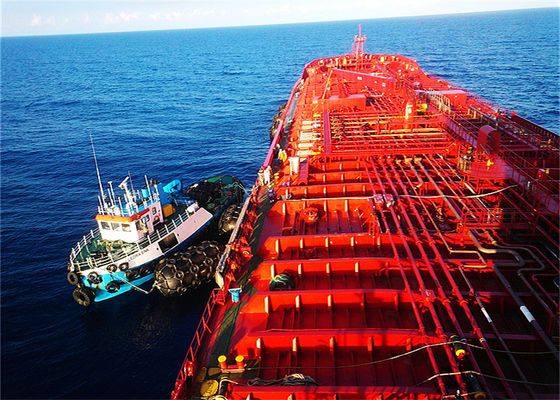 คุณภาพ Dock Floating Yokohama Fender สำหรับจัดส่งไปยัง Ship Transfer Protection โรงงาน