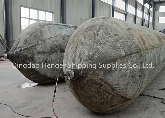 คุณภาพ BV Certified Marine Rubber Airbag and Pneumatic Rubber Fender with 4-25m Length and 6-8 Years Useful Life โรงงาน