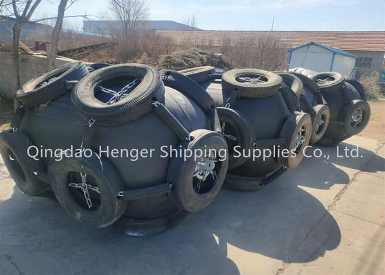 คุณภาพ อายุการใช้งานยาวนาน 24 เดือน การออกแบบบังโคลนยางลอยน้ำแบบนิวเมติกสำหรับเรือเดินทะเล 80kpa โดยมีอายุการใช้งาน 10 ปี โรงงาน