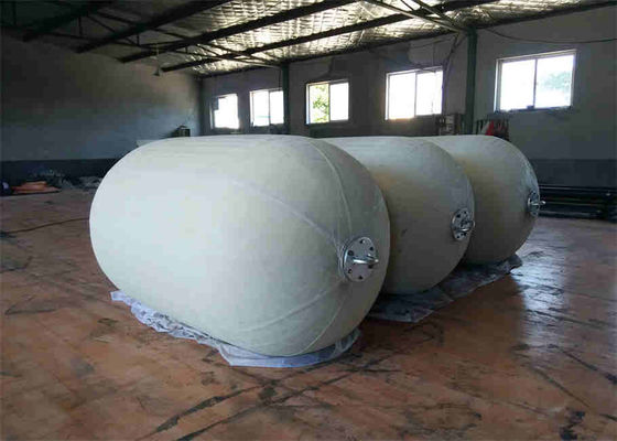 คุณภาพ บังโคลนยางลมแบบกำหนดเอง 50Kpa 80Kpa สำหรับอู่ต่อเรือ โรงงาน