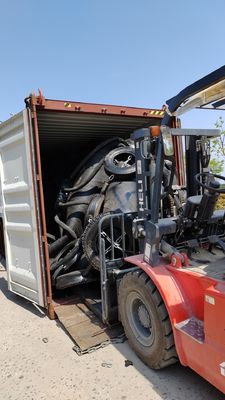 คุณภาพ 3300x6500mm นิวเมติก Yokohama Fenders 50Kpa พร้อม Chain Tyre Net โรงงาน