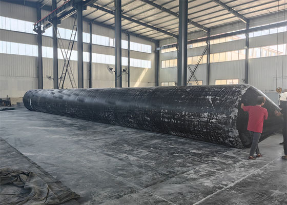 คุณภาพ 4 to 12 Layers Marine Rubber Airbag Designed for in Marine Ship Launching and Recovery Delivering Consistent Reliability โรงงาน