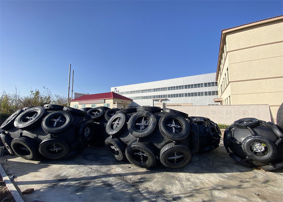 คุณภาพ เครื่องลอยน้ําแบบโยโกฮาม่า ประเภท 1.5x3m โรงงาน