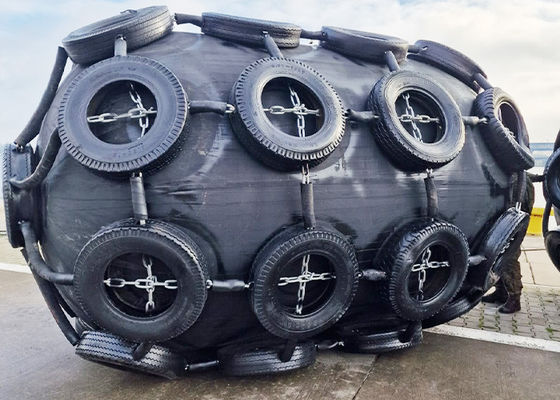 คุณภาพ การรับประกัน 2 ปี เครื่องลัดยางสําหรับเรือเรือ โยโกฮาม่า เครื่องลัดยางแบบปนูเมติก โรงงาน