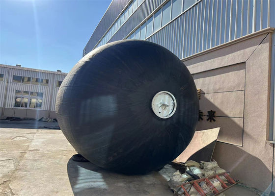คุณภาพ ยาง Pneumatic Marine Fender สีดําสีเทา ป้องกันกระบอกสําหรับสถานการณ์ความดัน โรงงาน