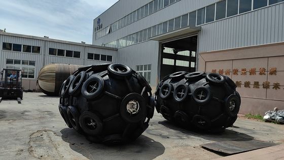 คุณภาพ ป้องกันเรือท่าเรือ ปูนยาง Fender โรงงาน