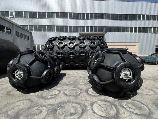 คุณภาพ ปรับแต่ง Fender ยาง Pneumatic สีดํา ความทนทานสูง โรงงาน