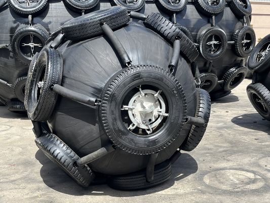 คุณภาพ สีดํายางเรือ inflatable Fender ความสามารถสูง โรงงาน