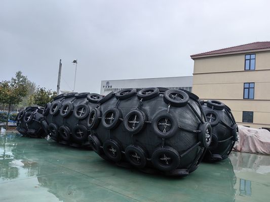 คุณภาพ Rubber Pneumatic Marine Fender Protection for Pressure Situations โรงงาน