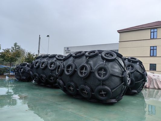 คุณภาพ วาล์วความปลอดภัยรวม การป้องกัน Wharf Fender พนูเมติกสําหรับการป้องกันที่ดีที่สุด โรงงาน