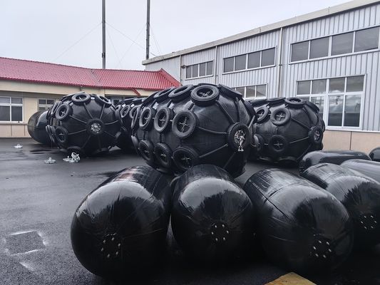 คุณภาพ Rubber Pneumatic Marine Fender Protection for Pressure Situations โรงงาน