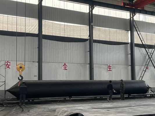 คุณภาพ เปิดตัวกระเป๋าอากาศยางเรือที่มีมาตรฐานการผลิต CB/T-3795 และความสามารถระบายน้ํา 1-300 ตัน โรงงาน