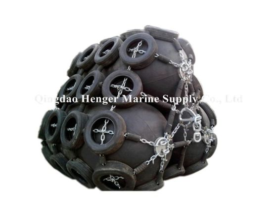 คุณภาพ ป้องกันการต่อเรือ Marine Rubber Fender สายรัดยางสังเคราะห์สำหรับ Port เพื่อป้องกันเรือ โรงงาน