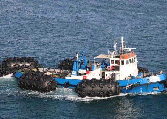 คุณภาพ STS Operation Hydro Pneumatic Fender, ความยาว 1 - 10 เมตรเรือ Fenders เรือ โรงงาน