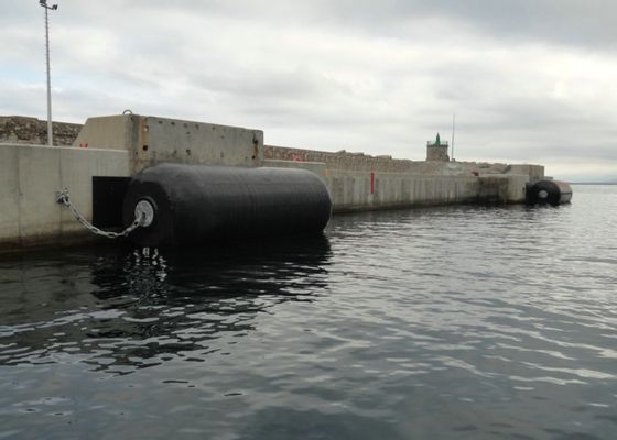 คุณภาพ เรือยอชท์ใช้ Foam Filled Fenders Fenders, ป้องกันการชนกันของสาร EVA Foam Fenders Dock Fenders โรงงาน