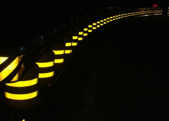 คุณภาพ PU Foam / EVA Traffic Barrier Barrier Barrier ทางหลวง Barrier ทางหลวงสำหรับอุบัติเหตุ - ถนนที่เปราะบาง โรงงาน