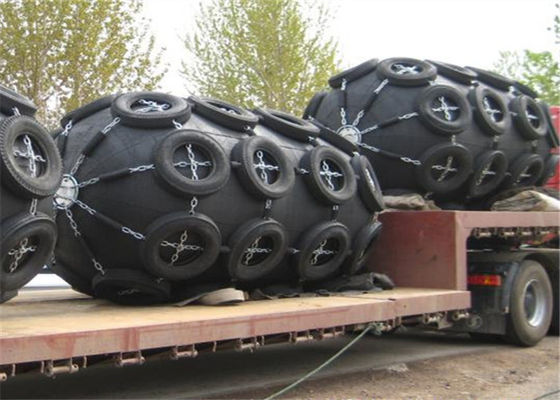คุณภาพ Marine Dock Bumpers กันชนกันน้ำใต้น้ำ 1,000 * 2000 มม. ประสิทธิภาพดี โรงงาน