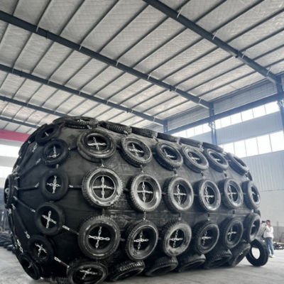 คุณภาพ ISO 17357 Certified Natural Rubber Pneumatic Fender with 50Kpa Working Pressure for Marine Safety โรงงาน