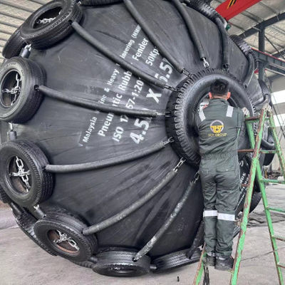 คุณภาพ บังโคลนยางลม Yokohama สำหรับท่าเรือ ขนาด 0.5x1 เมตร โรงงาน