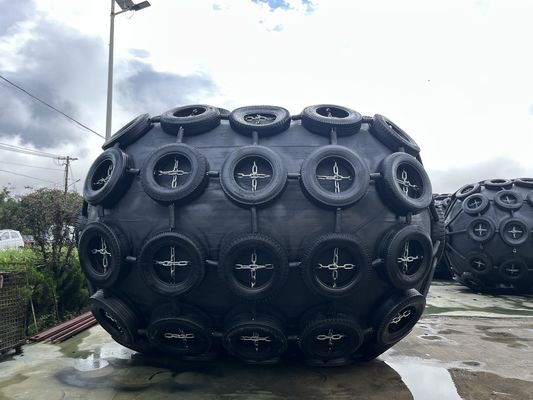 คุณภาพ ISO17357 2014 1 มาตรฐาน Yokohama Fender ผลิตสําหรับการวางเรือเรือให้คุ้มกันต่อการชน โรงงาน