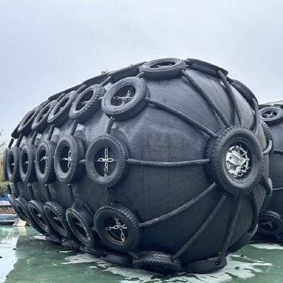 คุณภาพ ISO 17357 Certified Natural Rubber Pneumatic Fender with 50Kpa Working Pressure for Marine Safety โรงงาน
