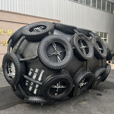 คุณภาพ ISO 17357 Certified Natural Rubber Pneumatic Fender with 50Kpa Working Pressure for Marine Safety โรงงาน