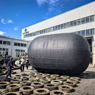 คุณภาพ 50kPa/80kPa Working Pressure Pneumatic Marine Fender with 6-10 Years Lifespan for Ship-to-ship And Ship-to-dock Protection โรงงาน