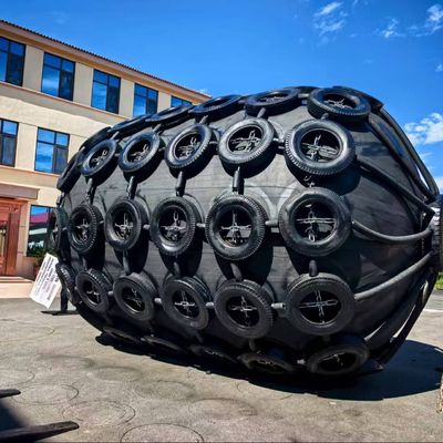 คุณภาพ ระบบคุ้มครองท่าเรือยางยางยาวนาน Fender Pneumatic เหมาะสําหรับเรือ Barges และท่าเรือ โรงงาน