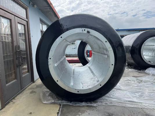 คุณภาพ บังโคลนลอยน้ำสำหรับเรือเดินทะเลที่ง่ายต่อการป้องกันนอกชายฝั่ง พร้อมโฟมและโซ่ชุบสังกะสีแบบจุ่มร้อน หรือสแตนเลส โรงงาน