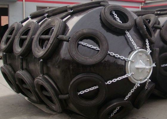 คุณภาพ High Density Foam Core Foam Filled Fender with High Energy Absorption Capacity and Positive Buoyancy for Marine Protection โรงงาน