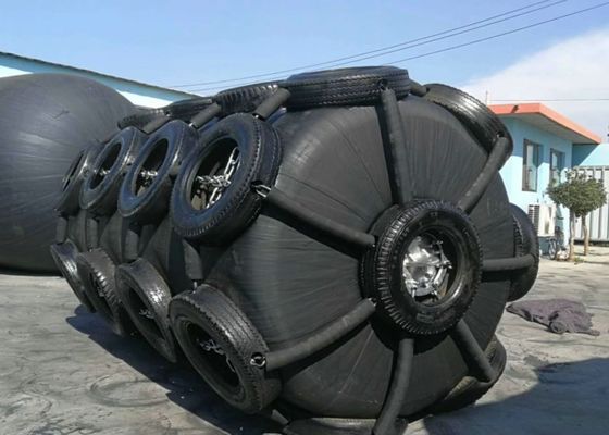 คุณภาพ Hot Dip Galvanized Foam Filled Fender with 10 Years Using Life and High Energy Absorption for Marine Safety โรงงาน