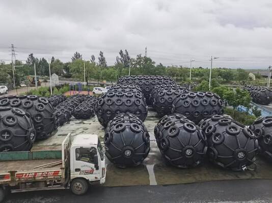 คุณภาพ EVA PE วัสดุ Marine Mooring Buoy Single - Floater มีความต้านทานการกัดกร่อนที่ดี โรงงาน