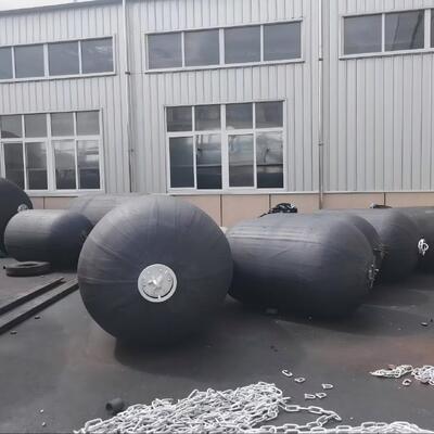 คุณภาพ Heavy Duty Pneumatic Rubber Fender Inflatable Yokohama Type Fender for Protection of Large Oil Tankers and Gas Carriers โรงงาน