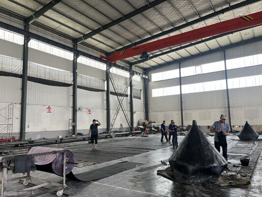 คุณภาพ Marine Rubber Airbag with Rapid Inflation Manifold for Simultaneous Multi Unit Operation in 0.8-3 M Diameter โรงงาน