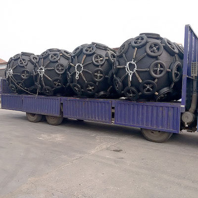 คุณภาพ OEM STS Ship Docking 4.5 * 9m Pneumatic Marine Fender Ship Technology โรงงาน