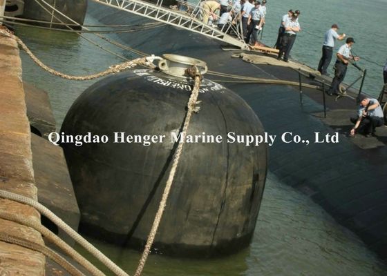 คุณภาพ ยางยาว 12 ม. Hydro Pneumatic Submarine Fender Navy Fender โรงงาน