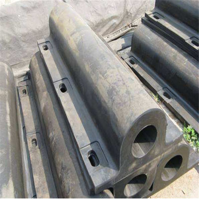 คุณภาพ H200 * L800 บังโคลนยาง D ชนิดบังโคลนรถสำหรับการรับประกัน 2 ปี โรงงาน