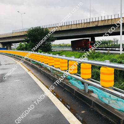 คุณภาพ SB รับรองความปลอดภัยบนทางหลวงสีเหลือง Roller Barrier Guardrail U Shape Frame โรงงาน