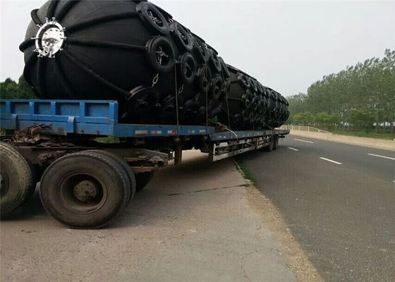 คุณภาพ 50KPa / 80Kpa Marine เรือ Fender EVA Foam Fender Fender โรงงาน