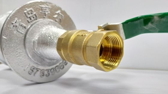 คุณภาพ การยกของหนัก D0.5-4.5 เรือเปิดตัวถุงลมนิรภัย Salvage Aid Airbags โรงงาน