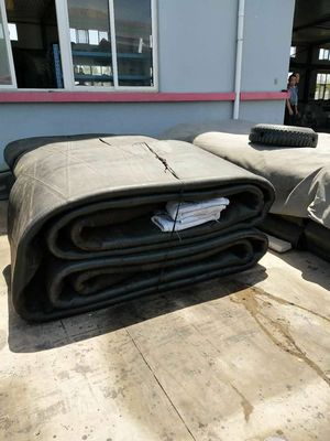 คุณภาพ การยกของหนัก D0.5-4.5 เรือเปิดตัวถุงลมนิรภัย Salvage Aid Airbags โรงงาน