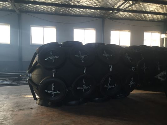 คุณภาพ ประเภทเรือป้องกันลม Vship Salvage Marine Rubber Fenders Certificate โรงงาน