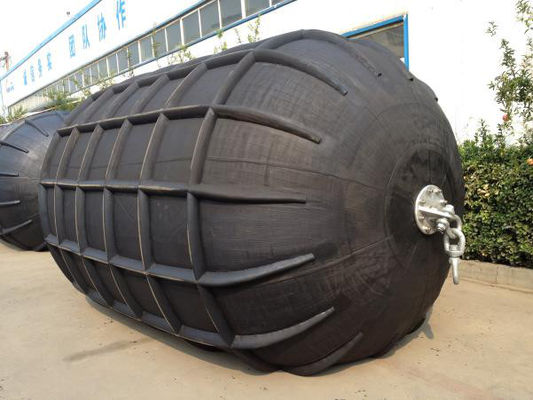 คุณภาพ ISO 17357 มาตรฐาน Mooring Pneumatic Rubber Fender Yokohama Type โรงงาน