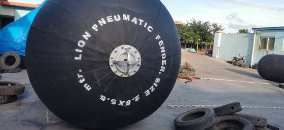 คุณภาพ บังโคลนเรือดำน้ำนิวเมติกโยโกฮามาบังโคลนยางลม โรงงาน