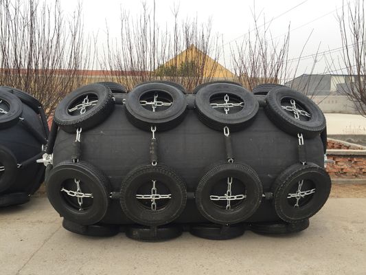 คุณภาพ ป้องกันการชนเรือต่อเรือ เรือประมง เครื่องปักยางเรือ เครื่องปักยางเรือ โรงงาน