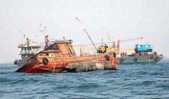 คุณภาพ 5 6 ชั้นเรือเปิดตัวถุงลมนิรภัยยางถุงลมนิรภัยทางทะเล โรงงาน