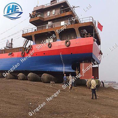 คุณภาพ D15 * L20m เรือยางถุงลมนิรภัยเรือส่งถุงลมนิรภัยยาง โรงงาน