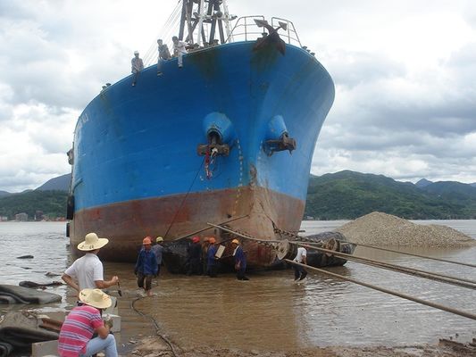 คุณภาพ เรือ D15 * L20m 0.20Mpa เปิดตัวถุงลมนิรภัยทางทะเล Optimized Layout โรงงาน