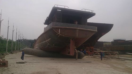 คุณภาพ ถุงลมนิรภัยกู้ภัยทางทะเล 250T/M เปิดตัวและยกถุงลมนิรภัย โรงงาน