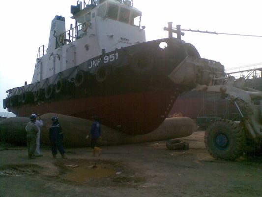 คุณภาพ ถุงลมนิรภัยกู้ภัยทางทะเล 250T/M เปิดตัวและยกถุงลมนิรภัย โรงงาน